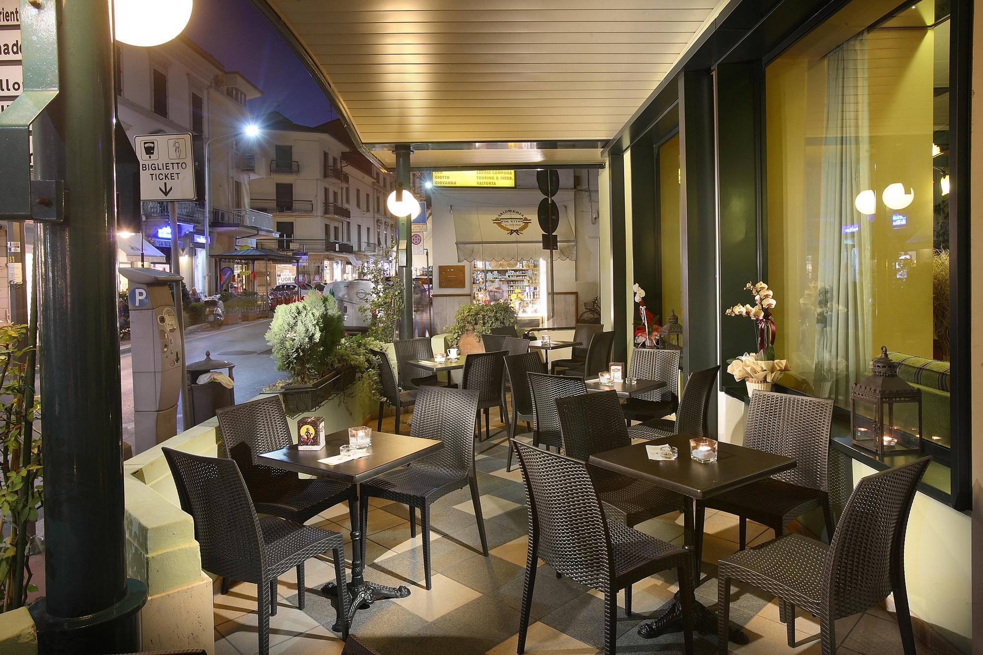 Hotel Ambrosiano Монтекатини-Терме Экстерьер фото